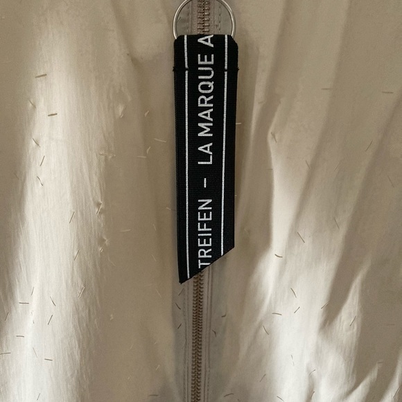 Adidas NMD limited edition top size M NWOT - Picture 10 of 11